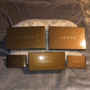 Gucci box lot
